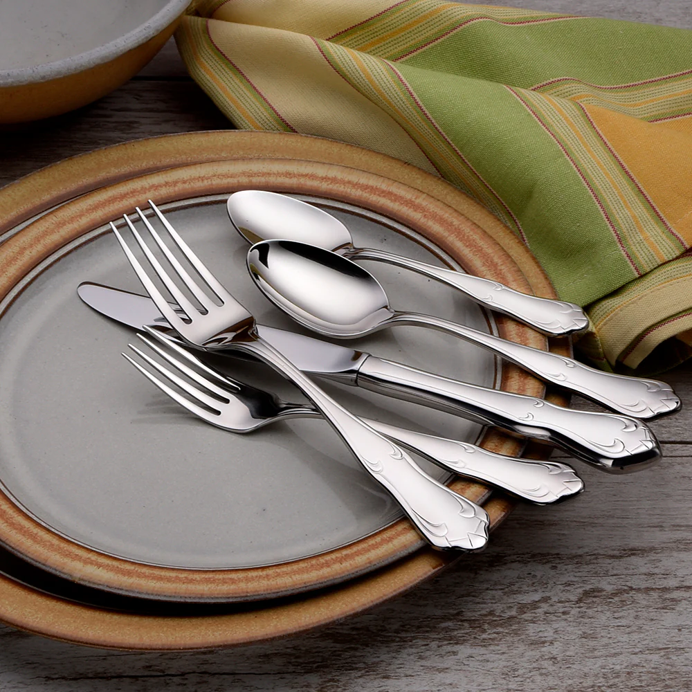 Champlin- 45 Piece Set - Image 2